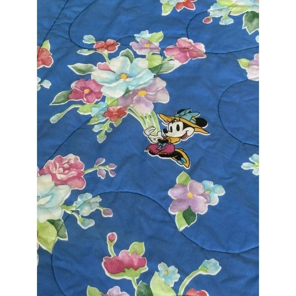 Vintage Minnie Mouse Quilted Twin Size Comforter Floral Gardening 1990’s